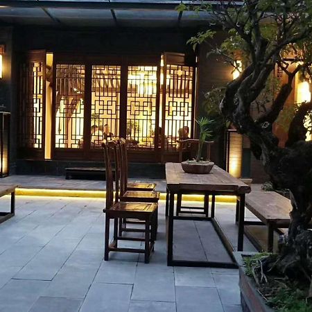 Zhuangse Chengdu Youth Hostel Extérieur photo