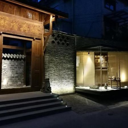 Zhuangse Chengdu Youth Hostel Extérieur photo