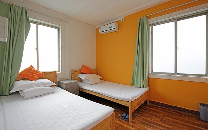Zhuangse Chengdu Youth Hostel Extérieur photo